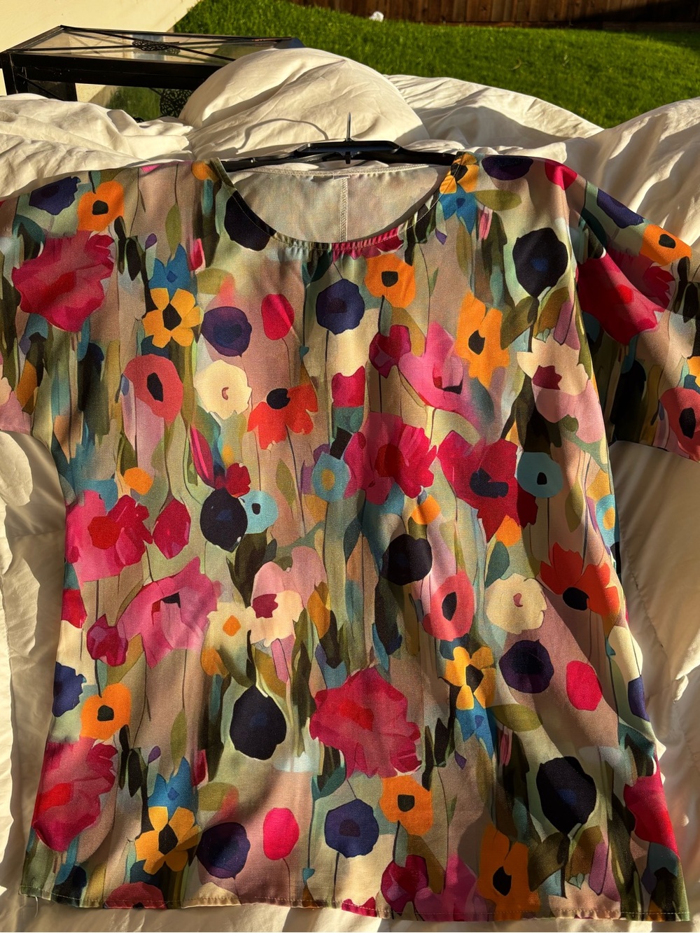 EUC Floral Blouse